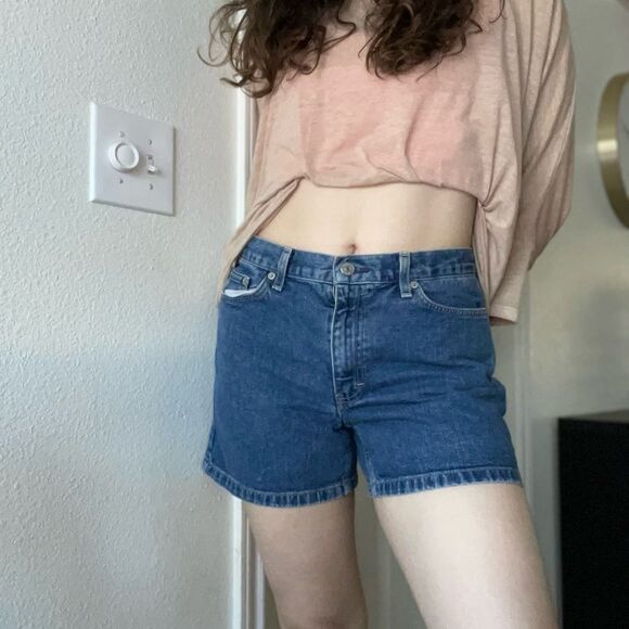 Vintage‎ Y2K Tommy Hilfiger Boyfriend Denim Shorts Sz 6 Mid Rise Non Distressed - Picture 1 of 5